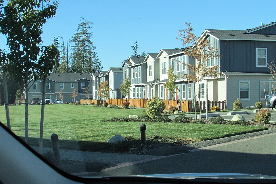 Newly built Lennar homes at Tehaleh in Washington state